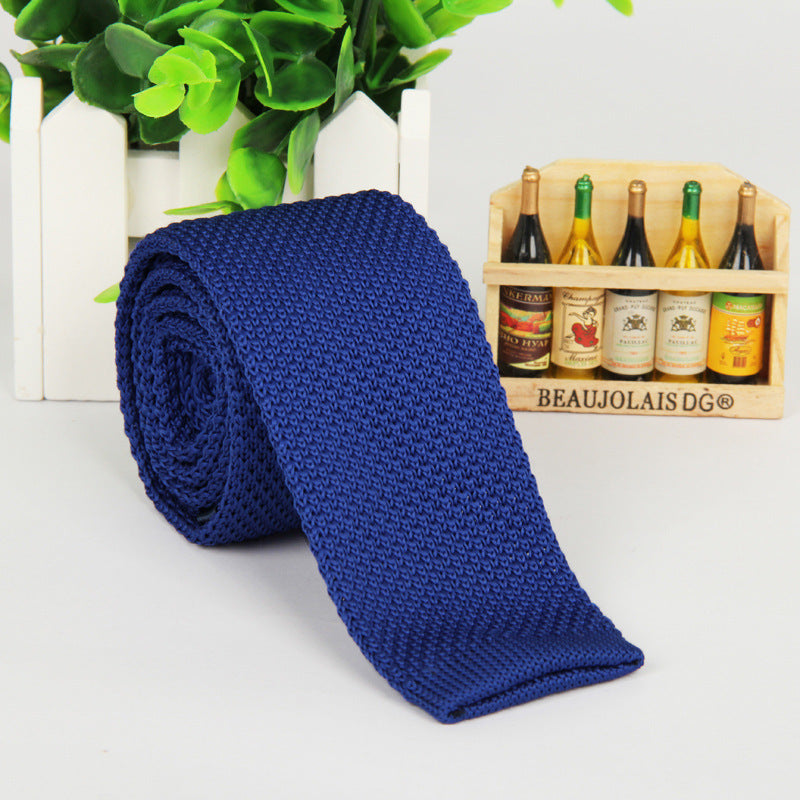 Solid-color knitted tie for men