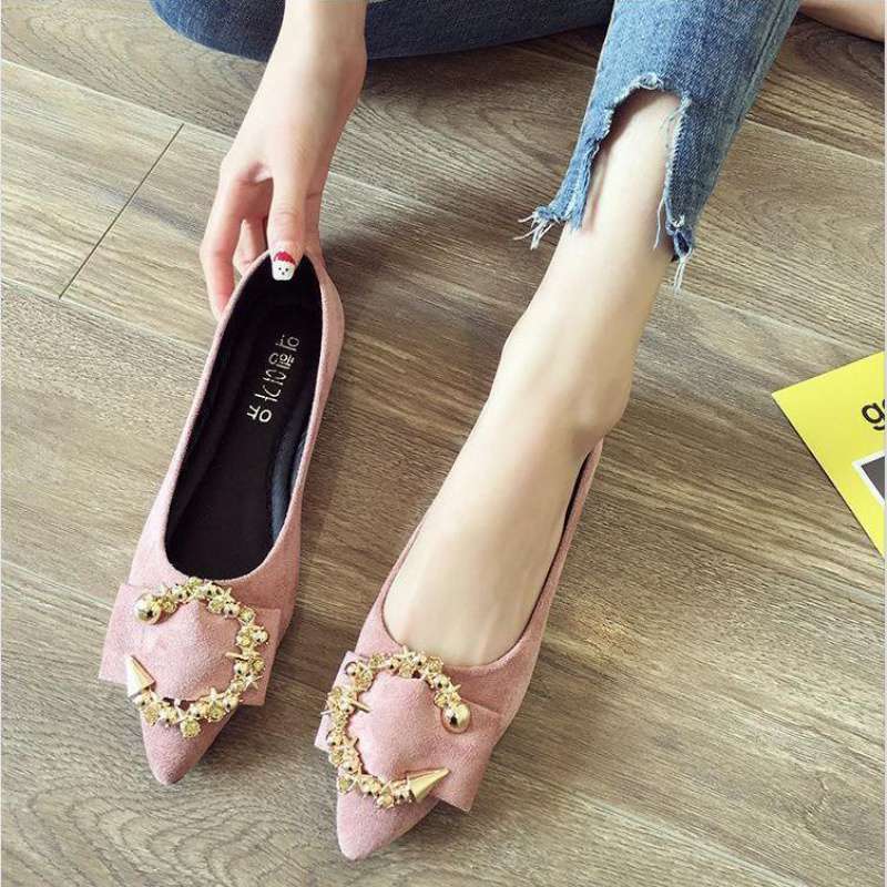 Flat shoes for woman