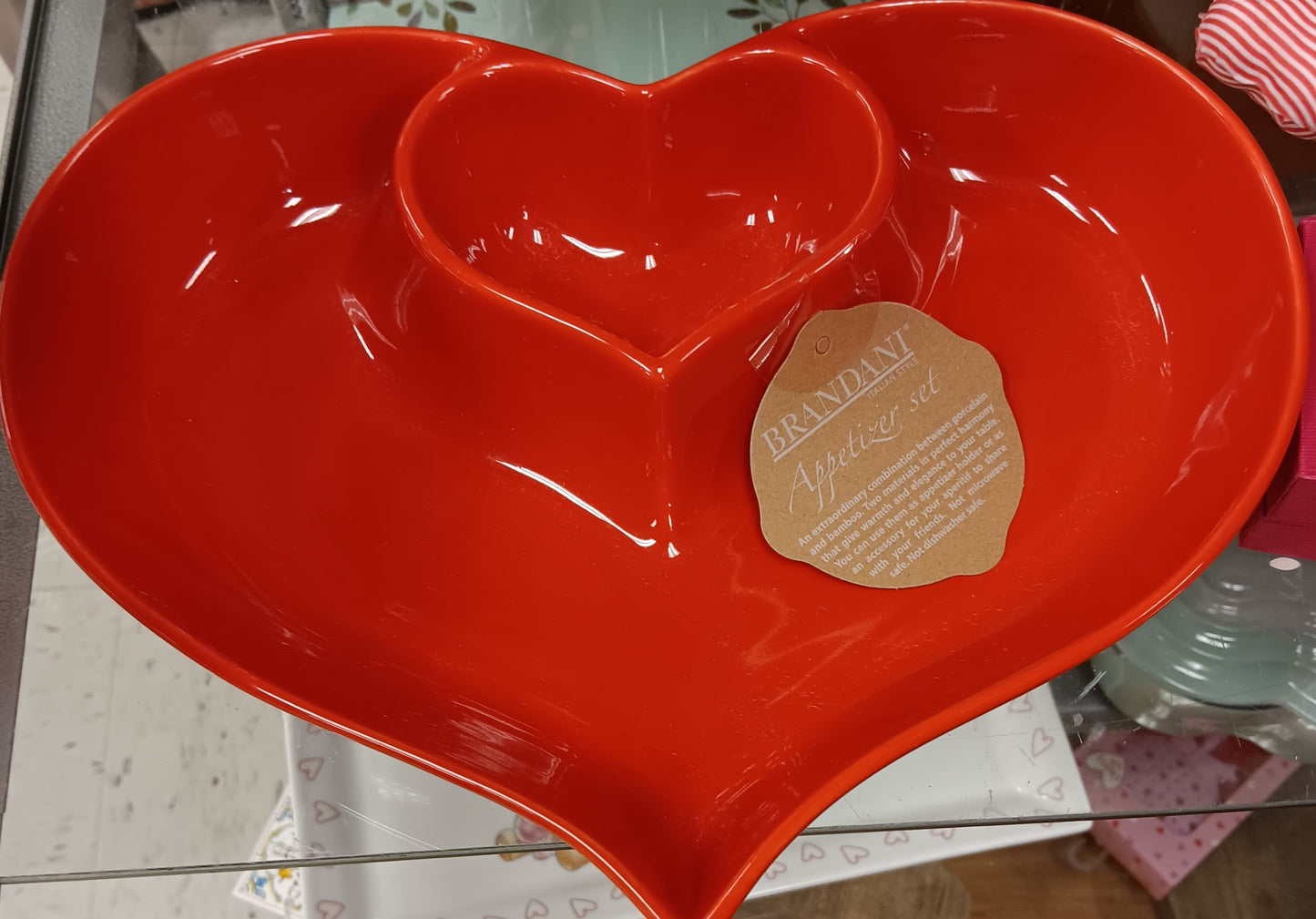 Heart plates in set