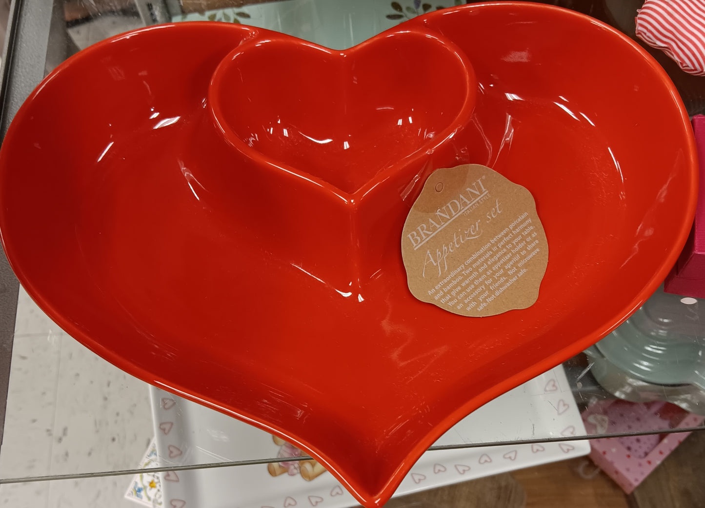 Heart plates in set