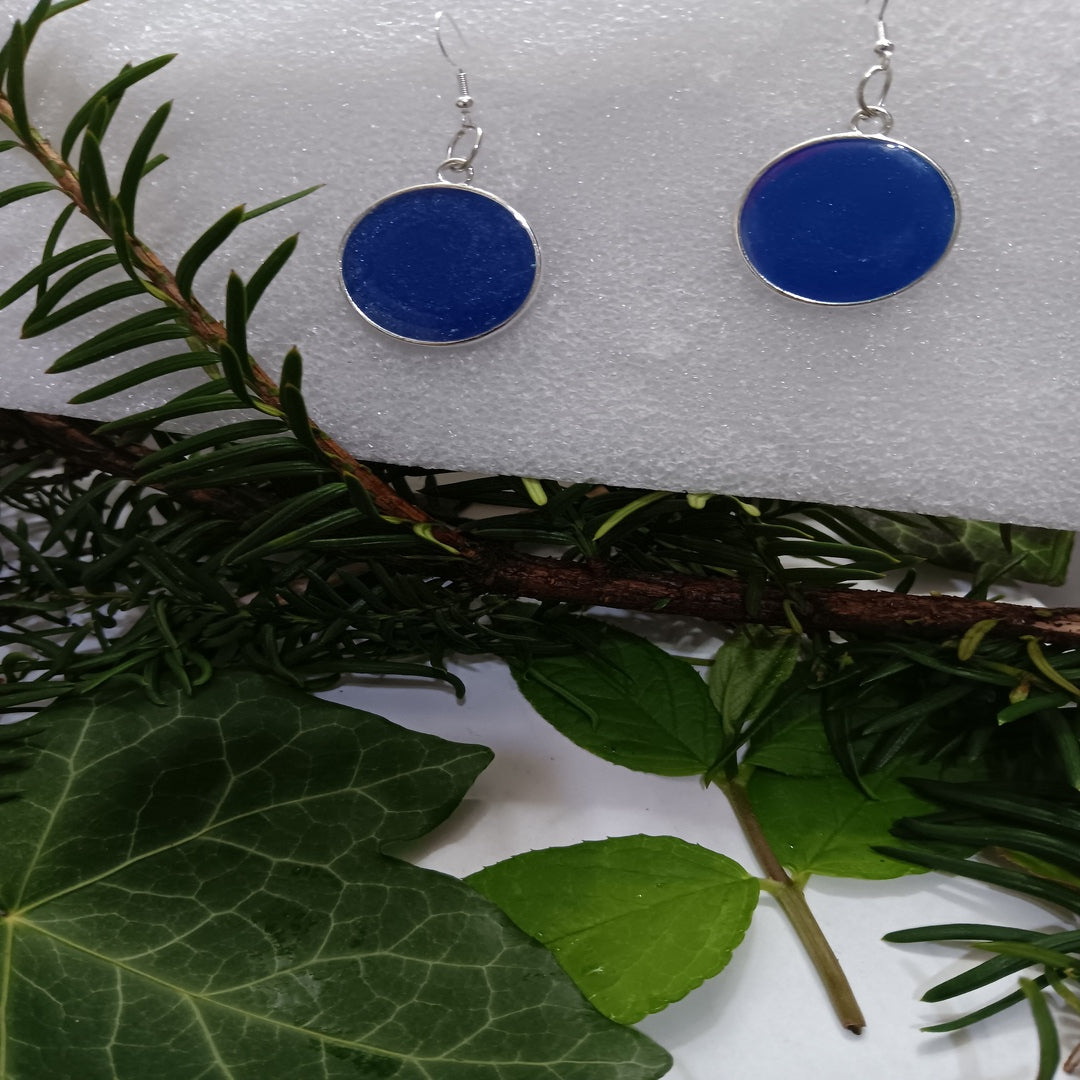 Handcrafted resin earrings for all occasions, handmade resin earrings for women, jewelry