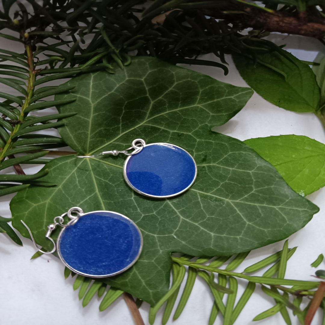 Handcrafted resin earrings for all occasions, handmade resin earrings for women, jewelry