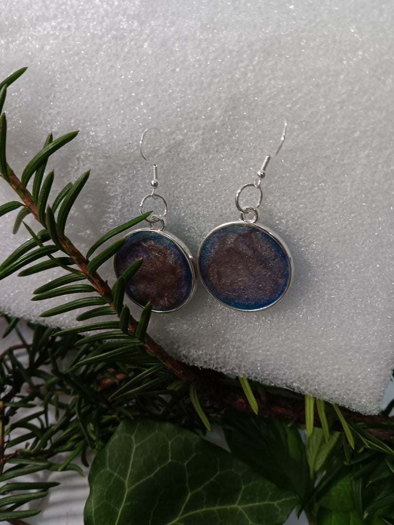 Handcrafted resin earrings for all occasions, handmade resin earrings for women, jewelry