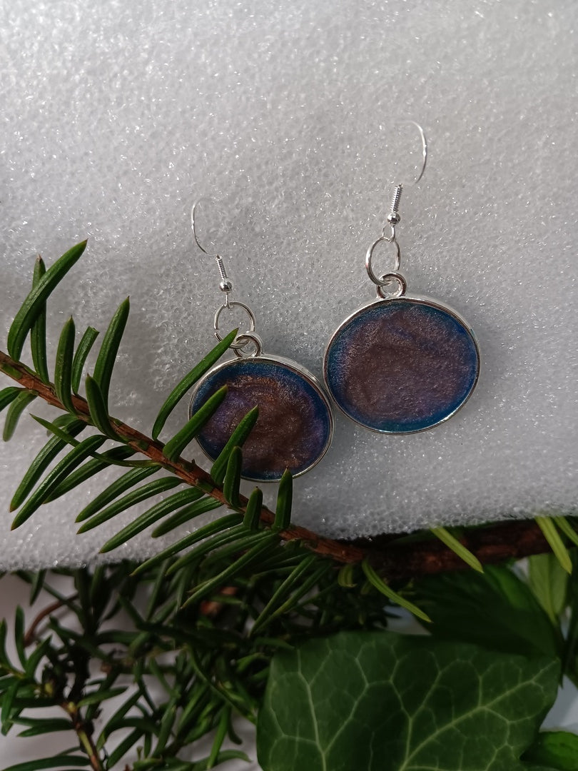 Handcrafted resin earrings for all occasions, handmade resin earrings for women, jewelry