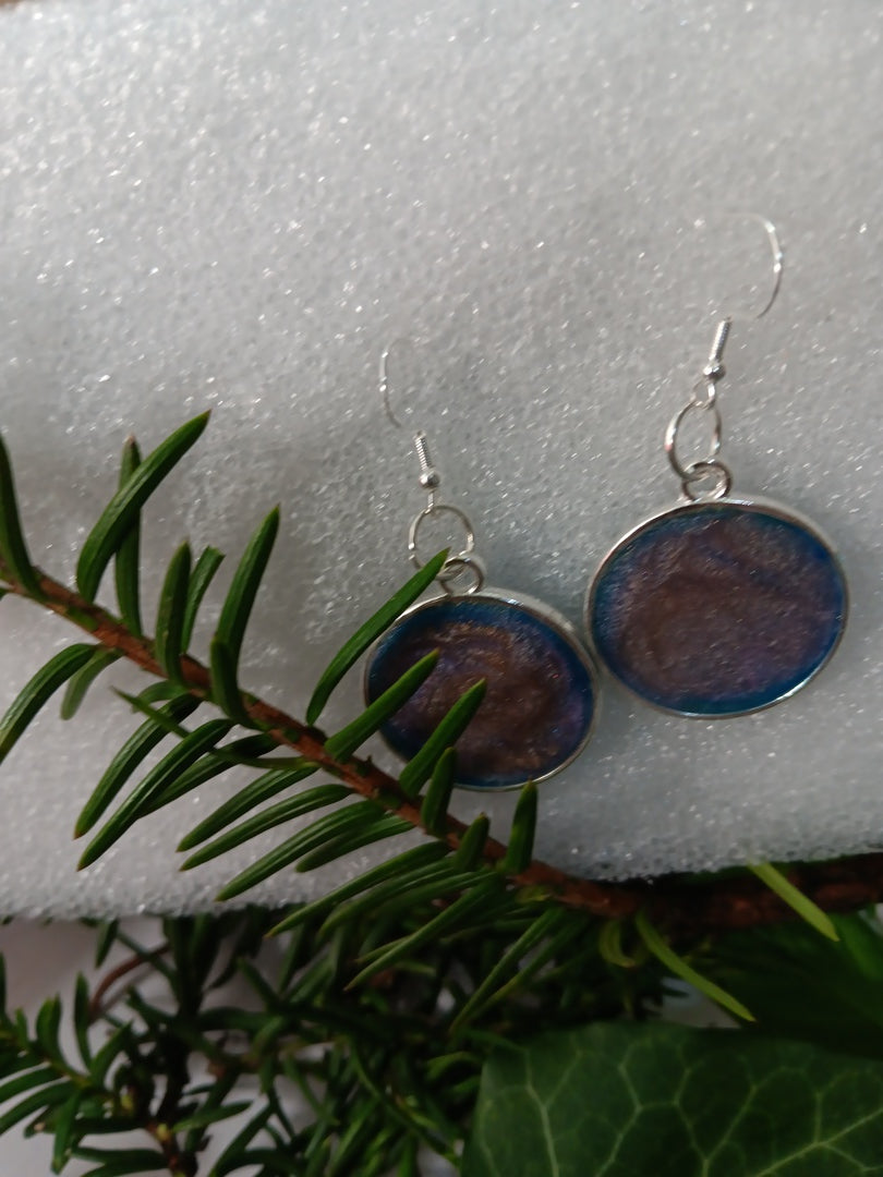 Handcrafted resin earrings for all occasions, handmade resin earrings for women, jewelry