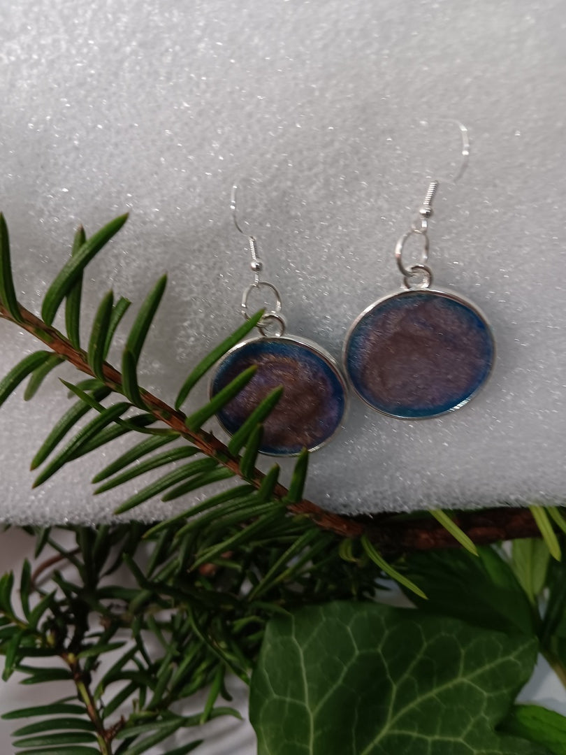 Handcrafted resin earrings for all occasions, handmade resin earrings for women, jewelry