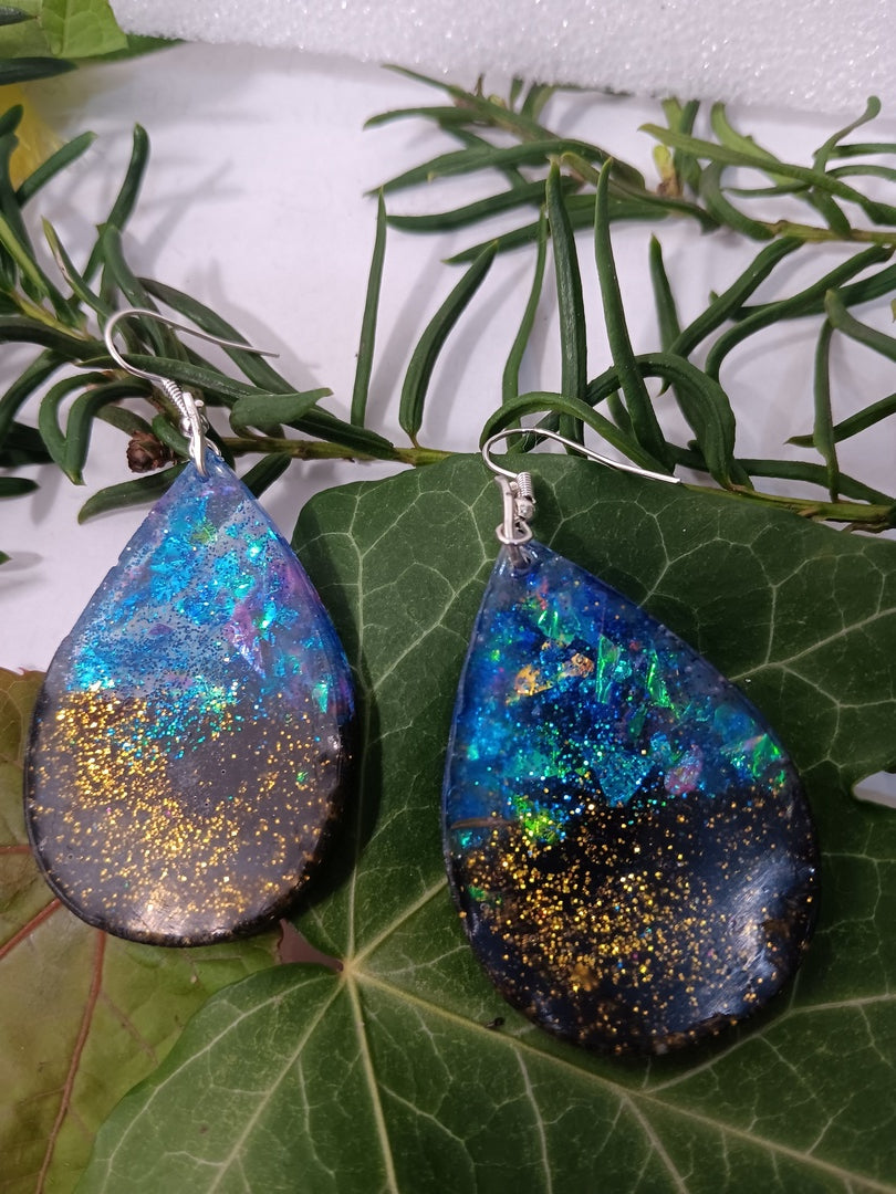 Handcrafted resin earrings for all occasions, handmade resin earrings for women, jewelry