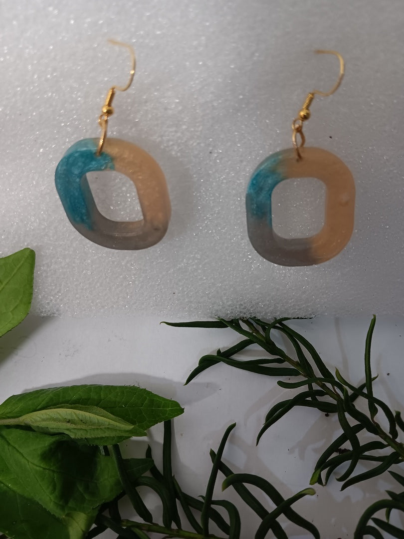 Handcrafted resin earrings for all occasions, handmade resin earrings for women, jewelry