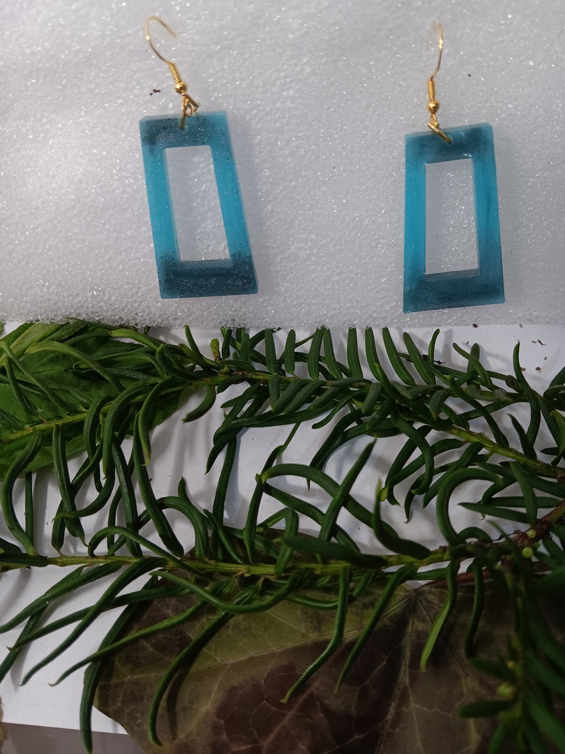 Handcrafted resin earrings for all occasions, handmade resin earrings for women, jewelry