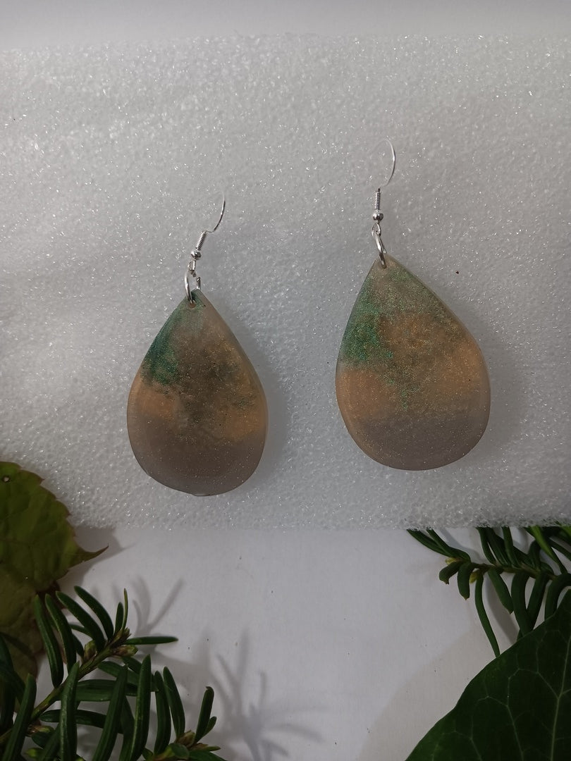 Handcrafted resin earrings for all occasions, handmade resin earrings for women, jewelry