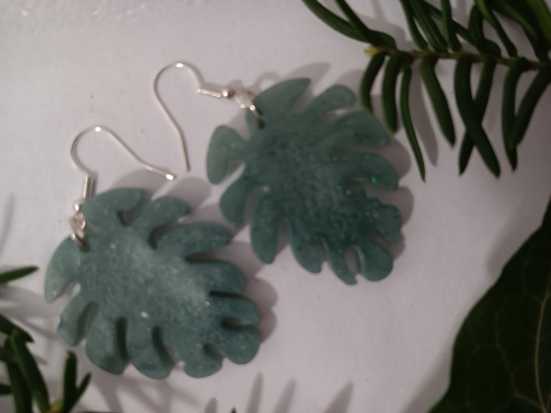 Handcrafted resin earrings for all occasions, handmade resin earrings for women, jewelry