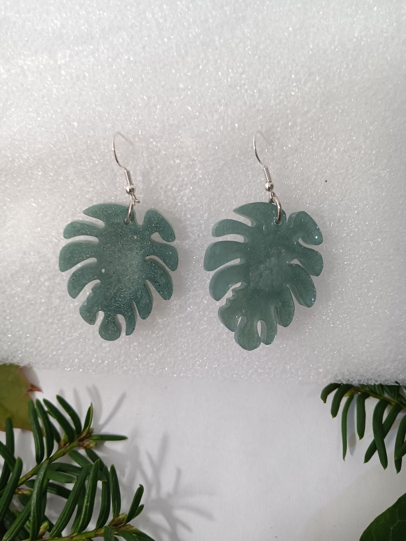 Handcrafted resin earrings for all occasions, handmade resin earrings for women, jewelry