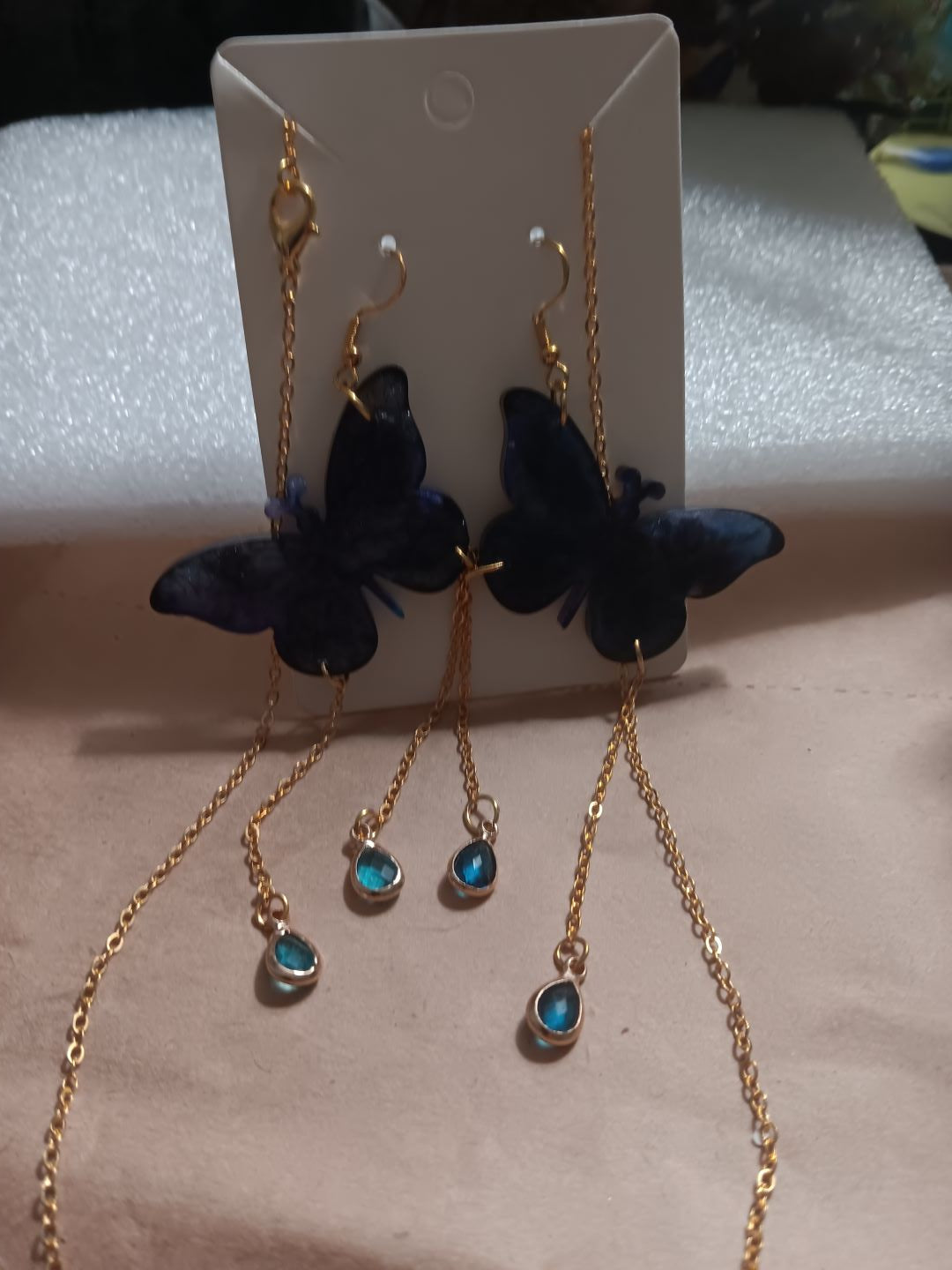 Butterfly earrings inspired by enchanting beauty of the natural word for mystical vivid touch to your jewelry collections.