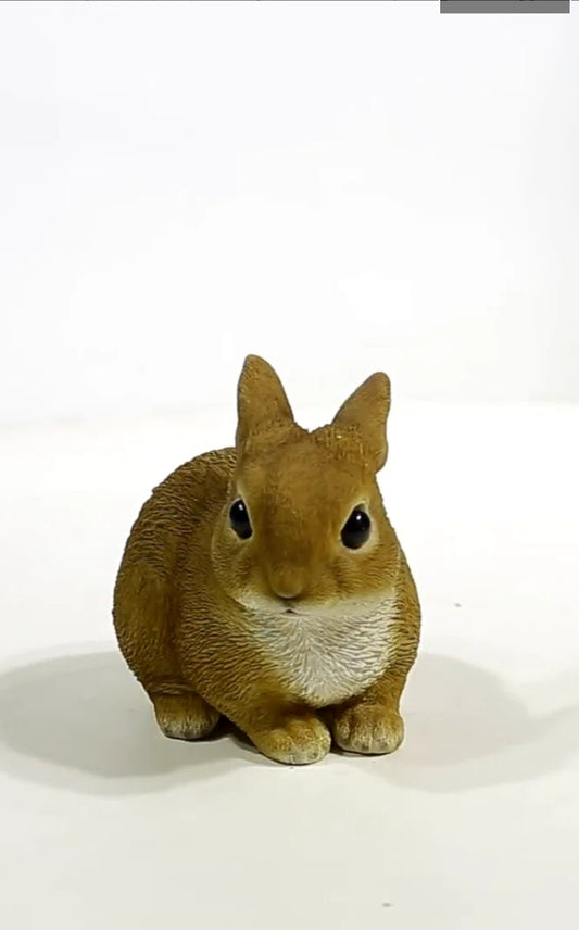 Sitting Rabbit Statue