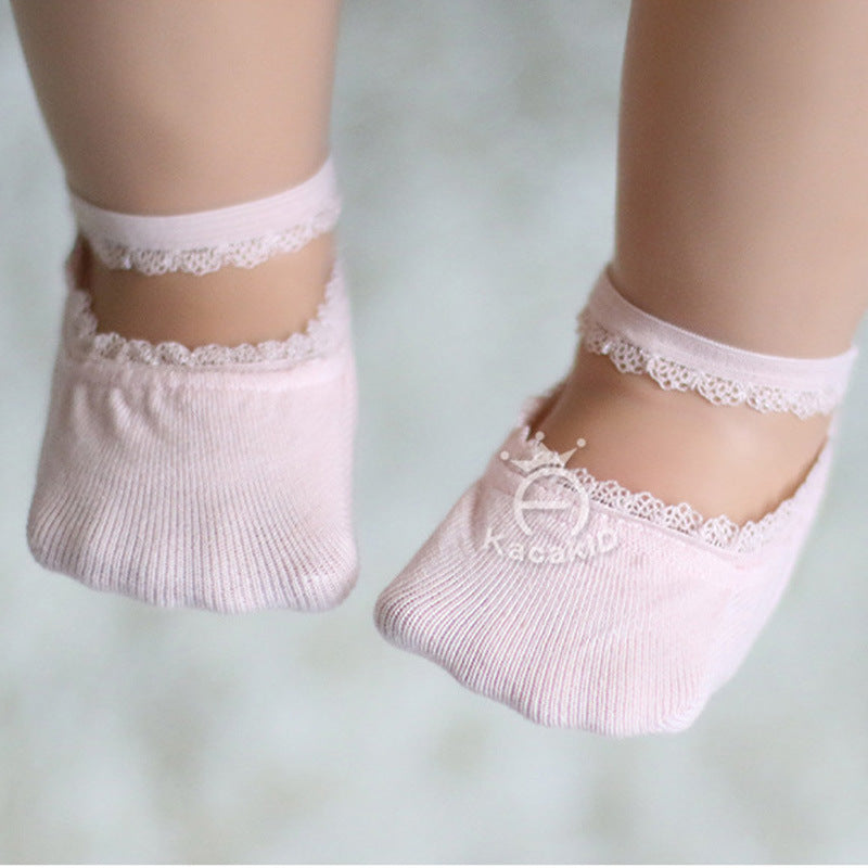 Girls' Shallow Lace Boat Socks